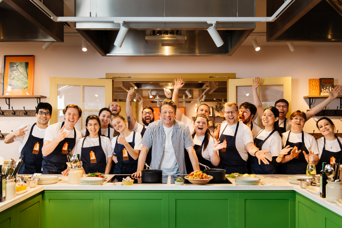 057  jamie-oliver-cookery-school-launch  portraits-groups (3) (2