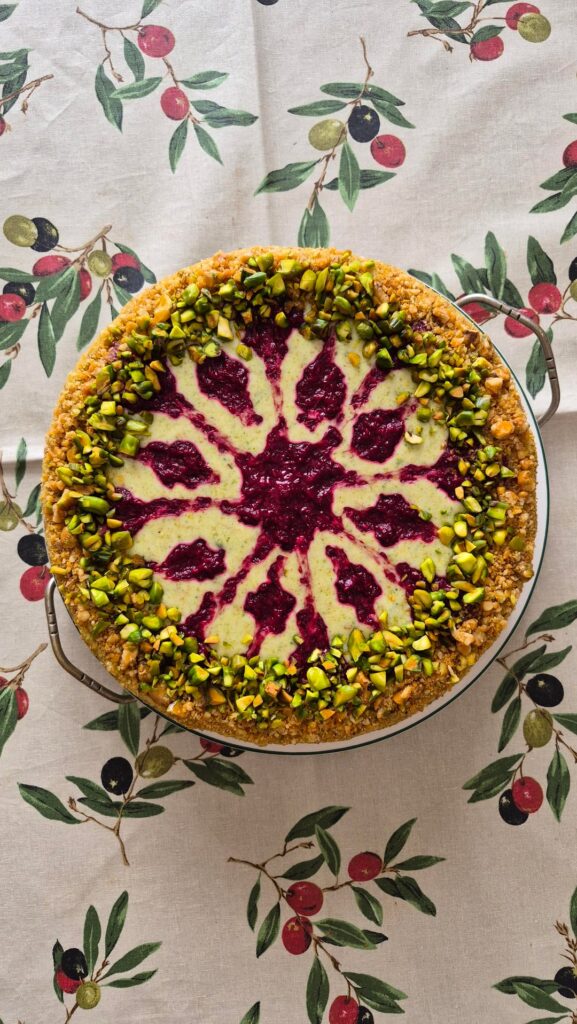 Pistachio-raspberry cheesecake