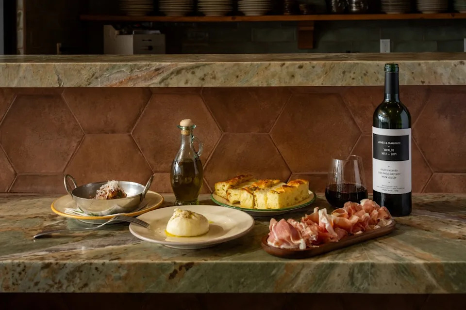 Pastaria Vivi officially opened in Encinitas, offering fresh pasta, ready-to-cook meals and specialty Italian goods under one roof. (Credit: Kimberly Motos)