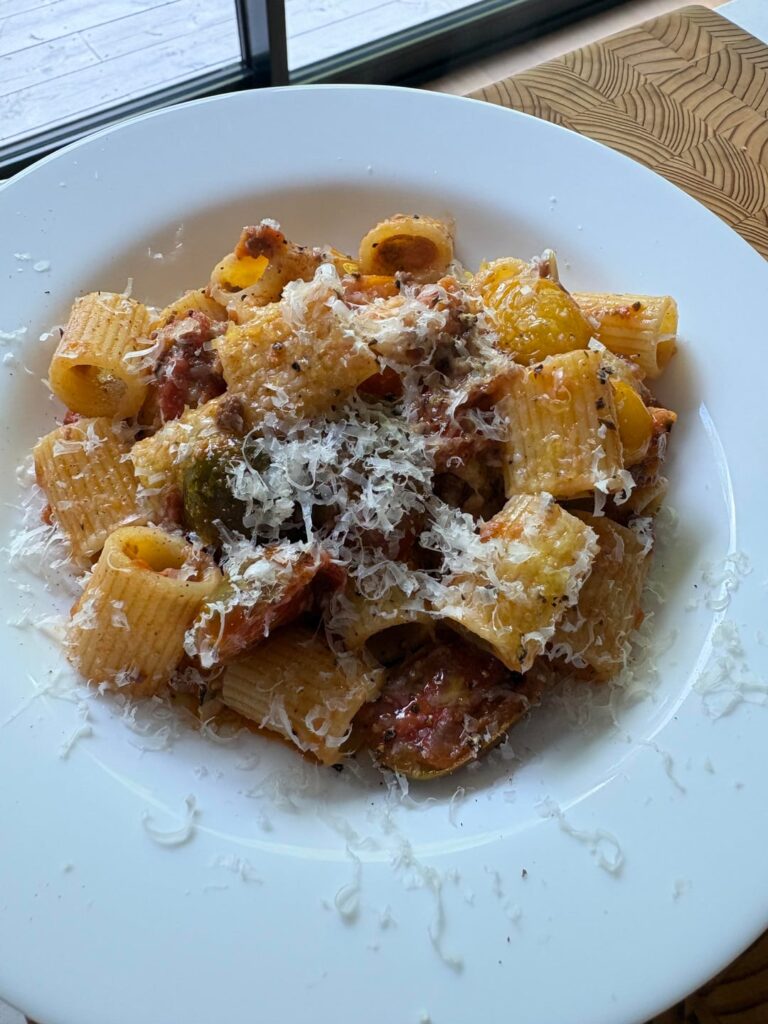 Rigatoni & Ragu