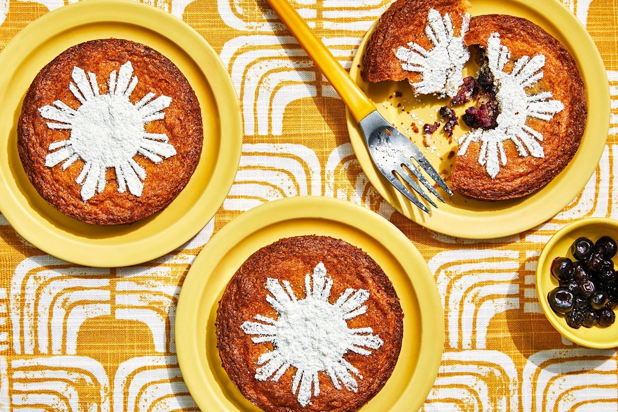 Credit: Greg DuPree / Food Styling by Margaret Monroe Dickey / Prop Styling by Kay E. Clarke