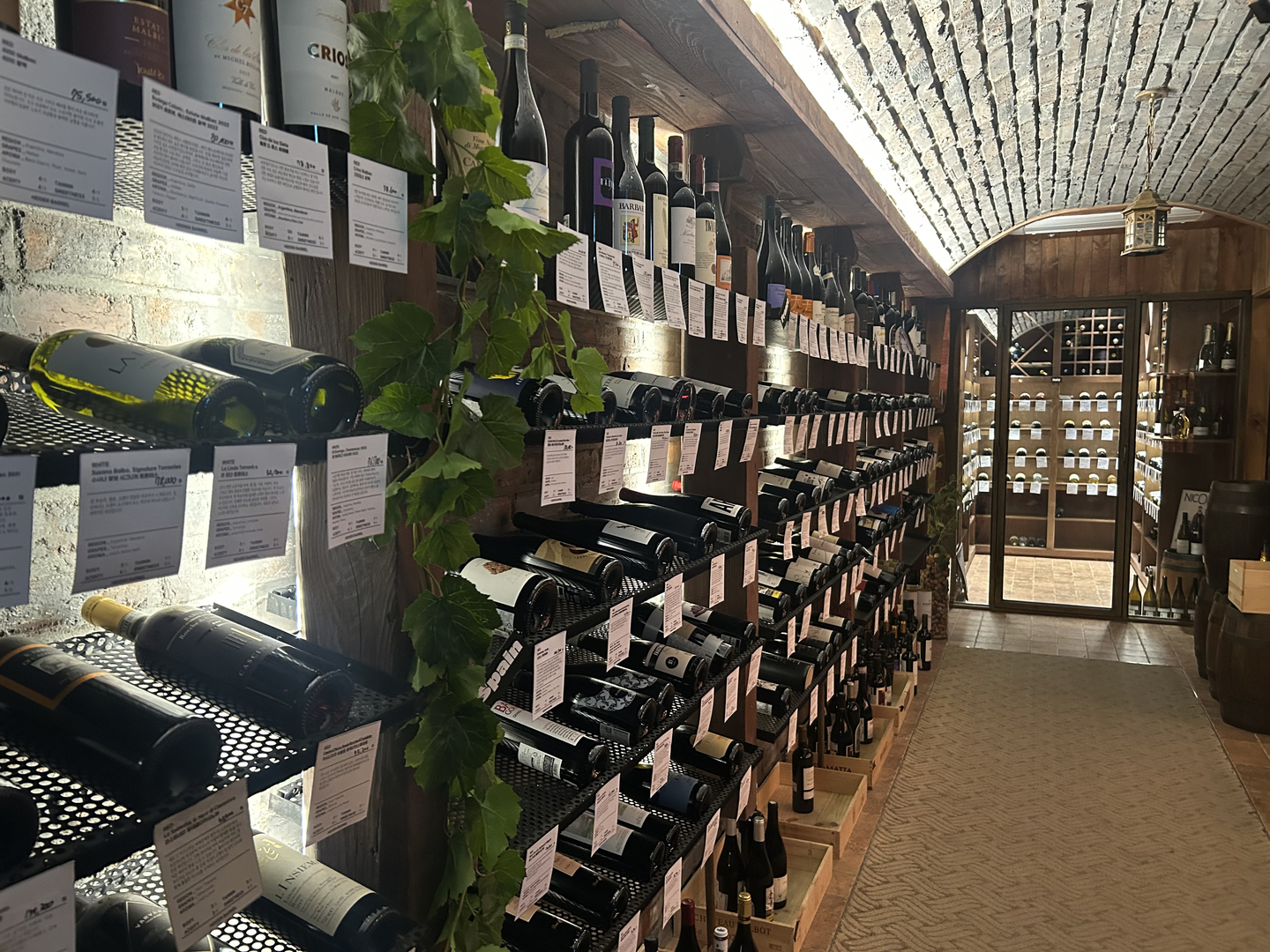 An assortment of wine, including Argentine Malbec, is on display at Hidden Barrel Hannam in Yongsan District, central Seoul. [SHIN MIN-HEE]