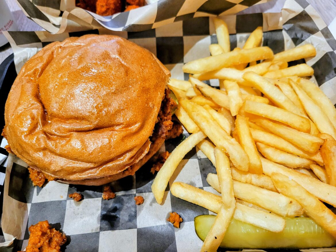 We have a local vegan restaurant called The Green Owl. They make vegan sloppy joes. 🥰