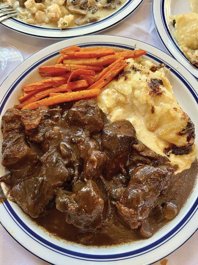 Le Chêne French Cuisine - Finding the Perfect Restaurant this Fall