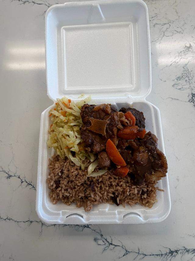 Flavaz Slice & Spice, 3306 Manatee Ave. W., recently opened in Bradenton, serving Italian comfort with Jamaican vibes.