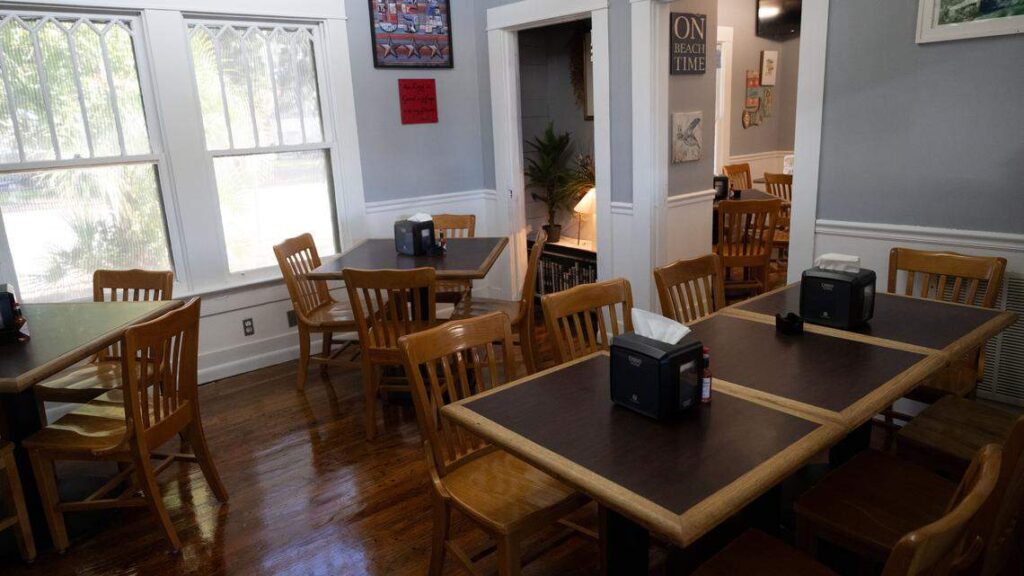 New cafes and restaurants opening on Howard Avenue in Biloxi