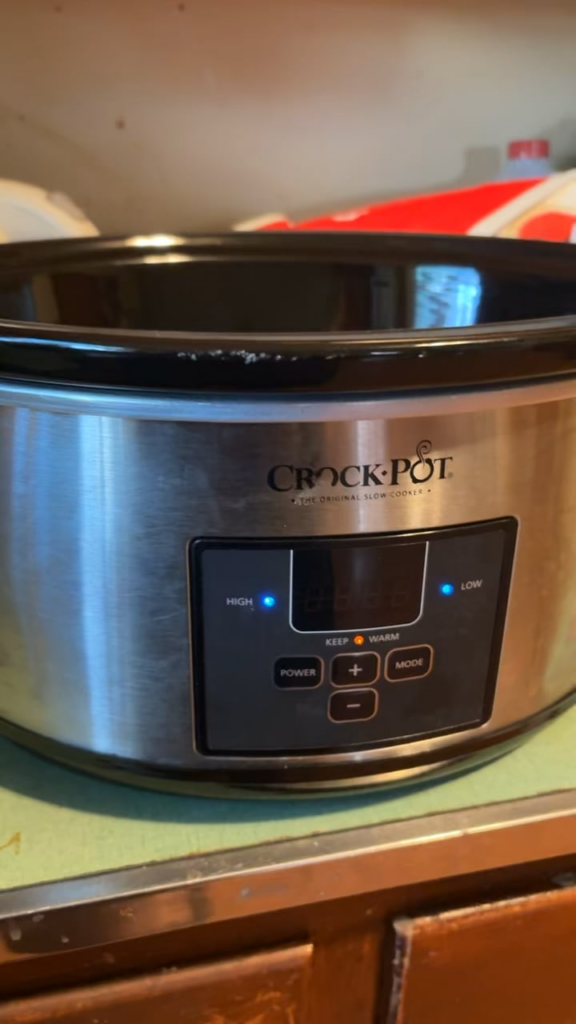 how do i use a crock pot..?