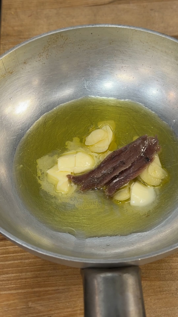 Garlic and Anchovy Pasta