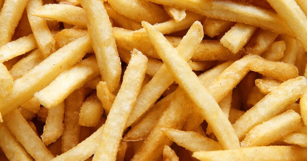 Teen Boy Goes Blind After Existing On Pringles, White Bread And French Fries