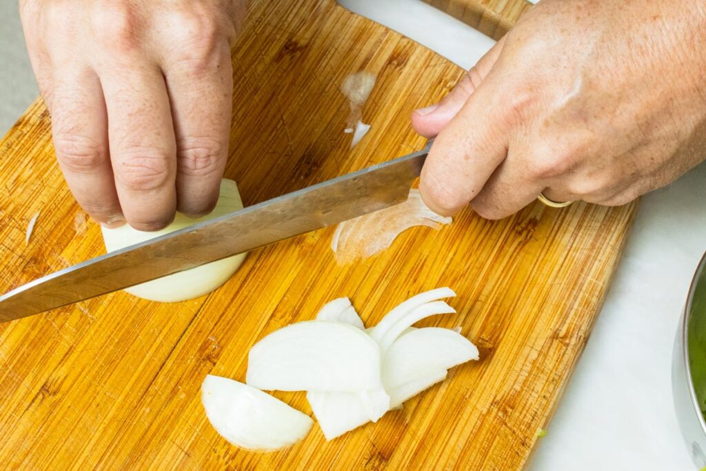 Slicing Onions from Pole to Pole