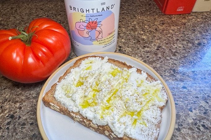 Toha26 Brightland Rosette Garlic Olive Oil Mary Henn 01 Ssedit