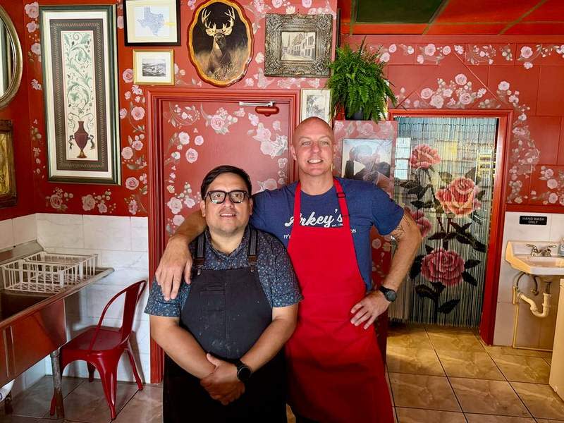 La Rosa Fernando Rios Mike Sammons | Photo by Eric Sandler