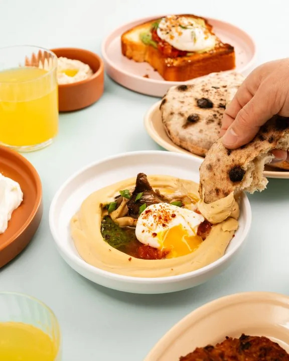 Breakfast hummus. (Courtesy: Jess Kearney)