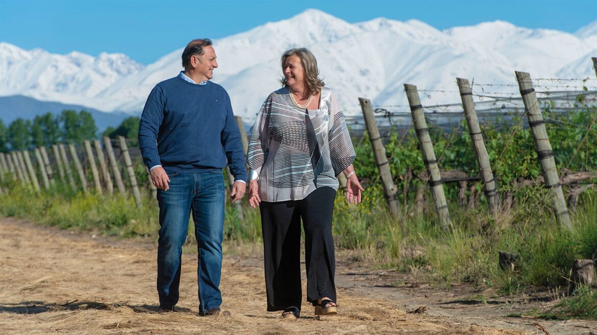 Alphabetical Guide to the Wines of Argentina Alphabetical Guide to the Wines of Argentina