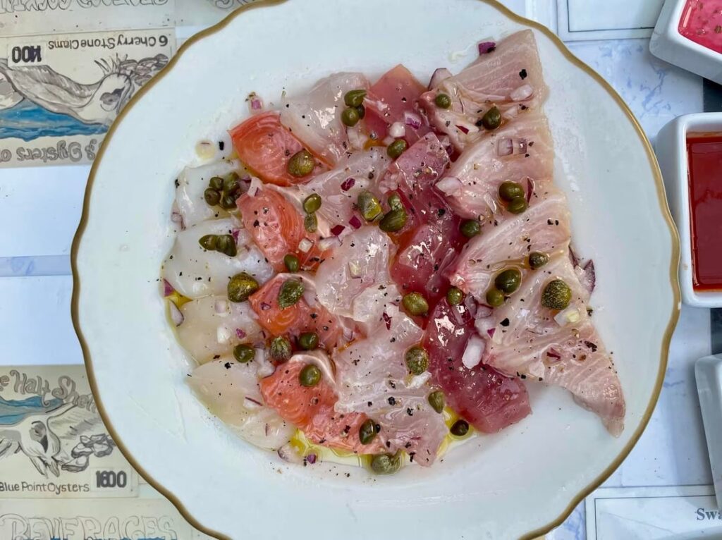 Sashimi & smoked salmon on toasted sourdough with butter