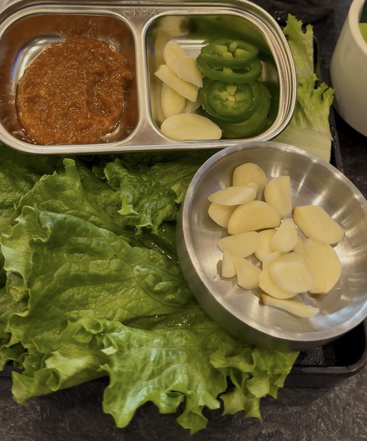 Anyone else obsessed with fermented bean paste + raw garlic?