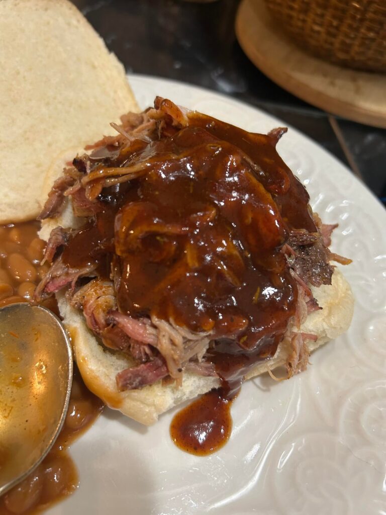 This Pulled Pork was phenomenal! Might be the best one I’ve smoked yet! The homemade jerk bbq sauce definitely took it over the top! 💨🔥🐖