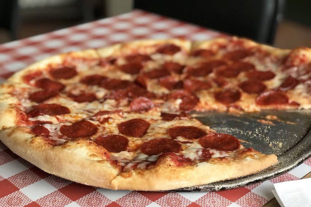 Alley Cat Pizzeria, Manchester, New Hampshire