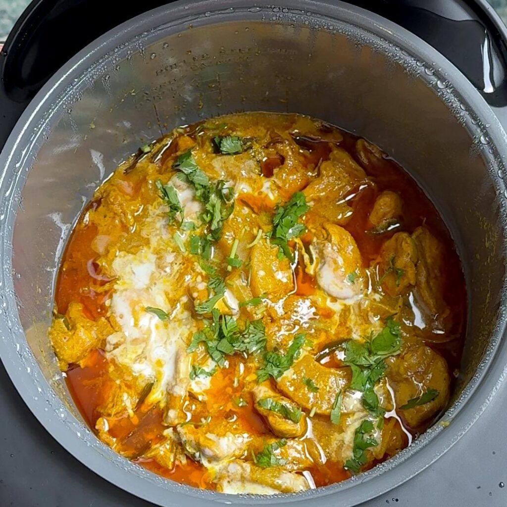 I made slow cooker pineapple chicken. I was really good. Sweet, tangy and light spicy.