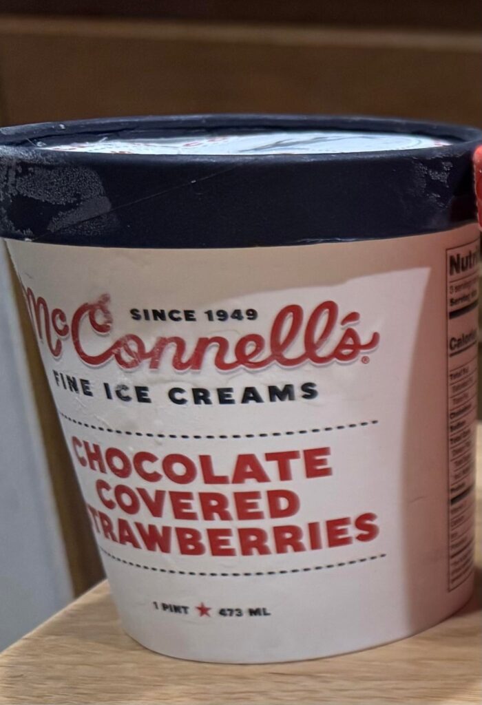 Why the cropped crappy pic???