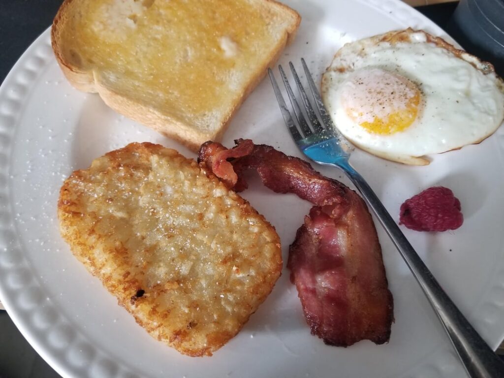 I make bacon and eggs every morning.