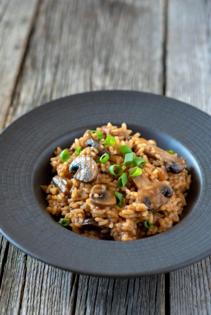 [homemade] Risotto with mushrooms and cream.