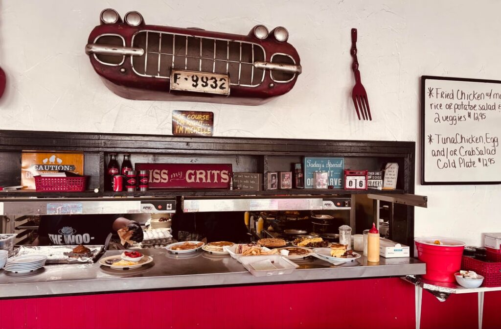 Counter Kitchen Window Views are the best …