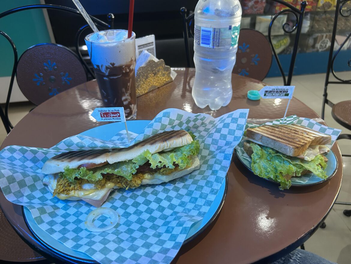 Cubano de pollo y sándwich de pollo con malteada de Nutella ✨