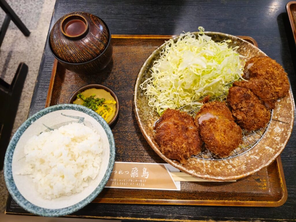 One-bite hirekatsu and mixed fry set