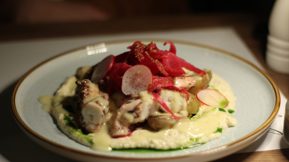 Caro tries: Nostos – Yamas to that!