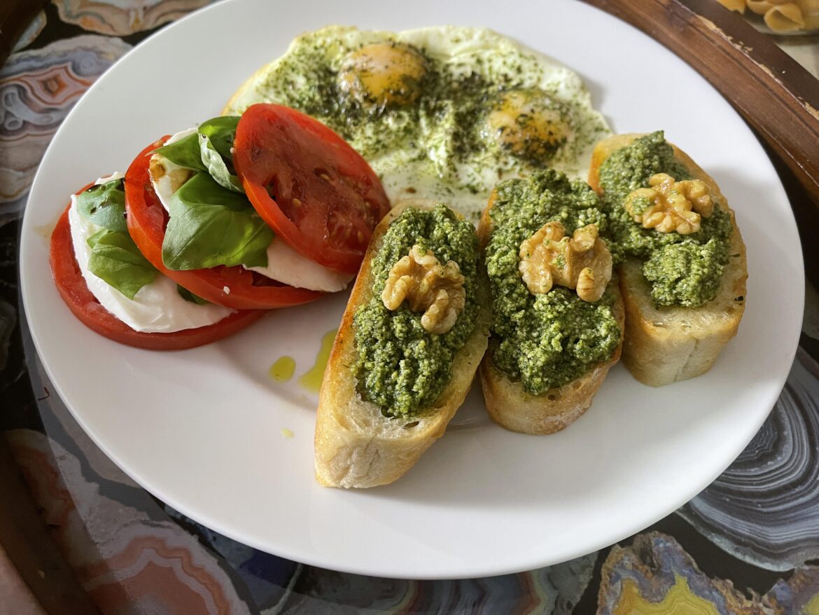 Pesto Crostini with Walnuts, Caprese Salad & Soft Eggs [Homemade]