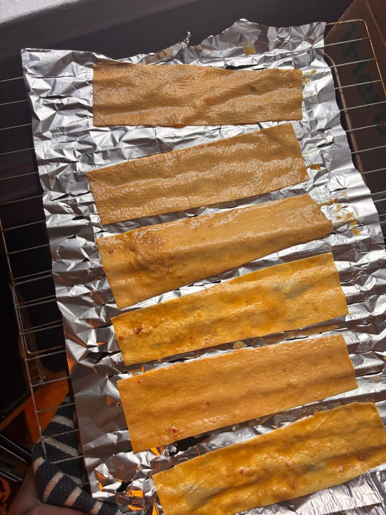 Coworker: I can SMELL your BACON 🥓!!!