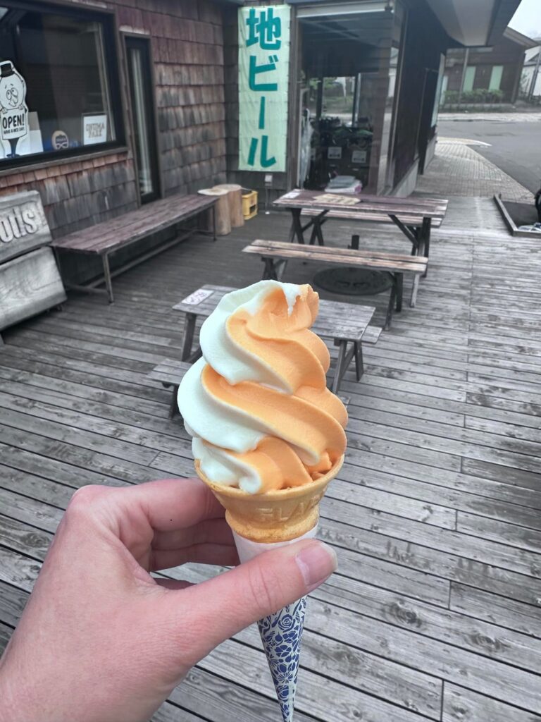 Yubari/creamswirl soft serve in Nanae, Japan