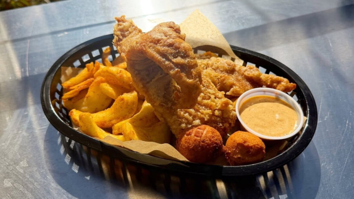 The Southern Fish-Fry Spot Determined To Keep Old-School North Carolina Traditions Alive