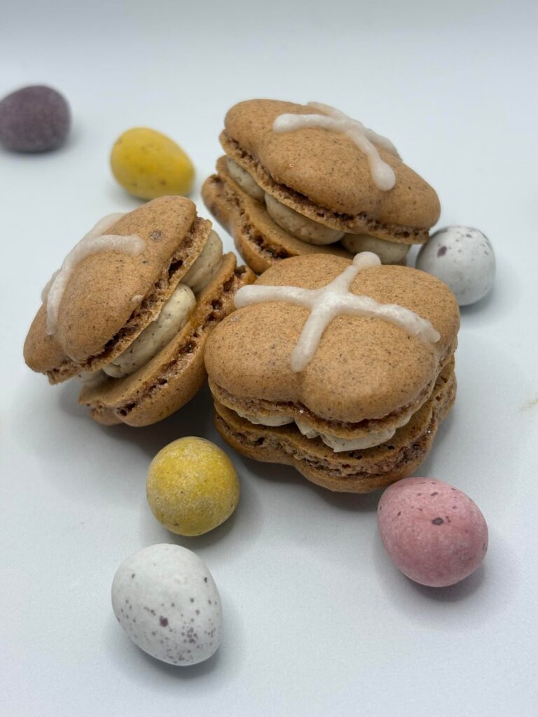 Hot X Bun Macarons