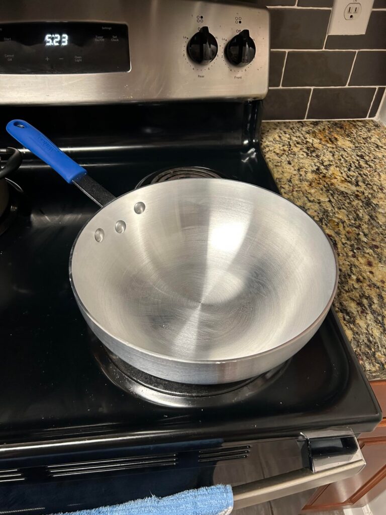 Got an Aluminum Pan. 1st Dish: Aglio e Olio