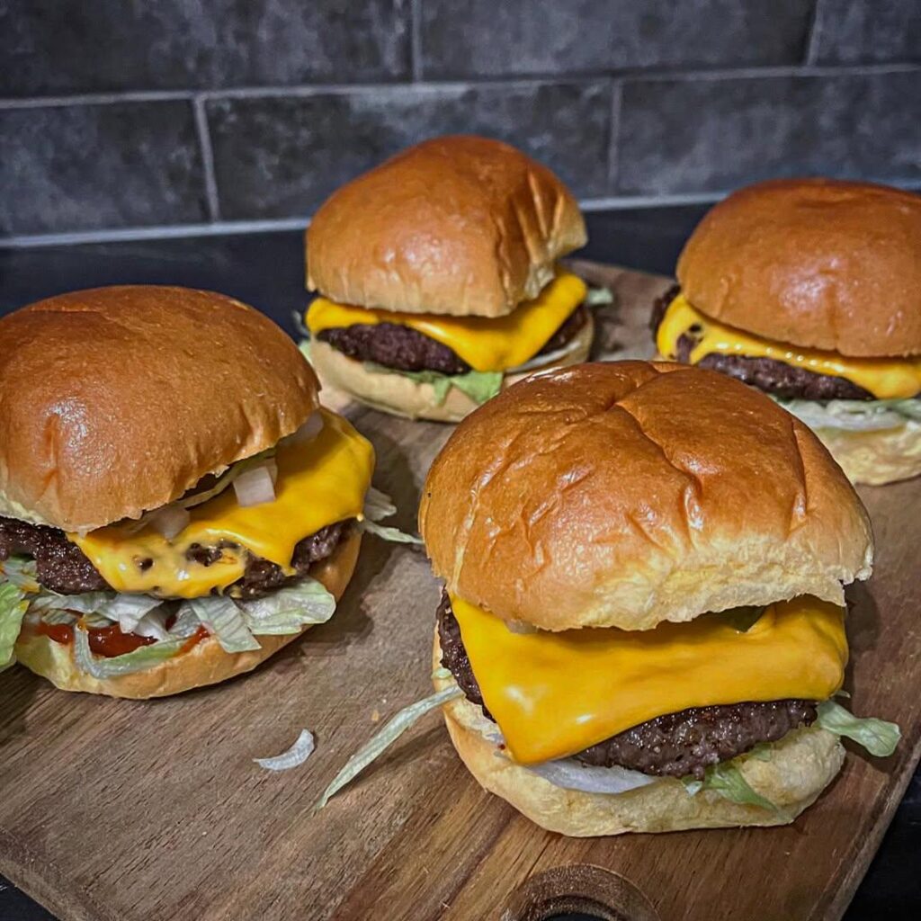 (Homemade) Cheese Burgers
