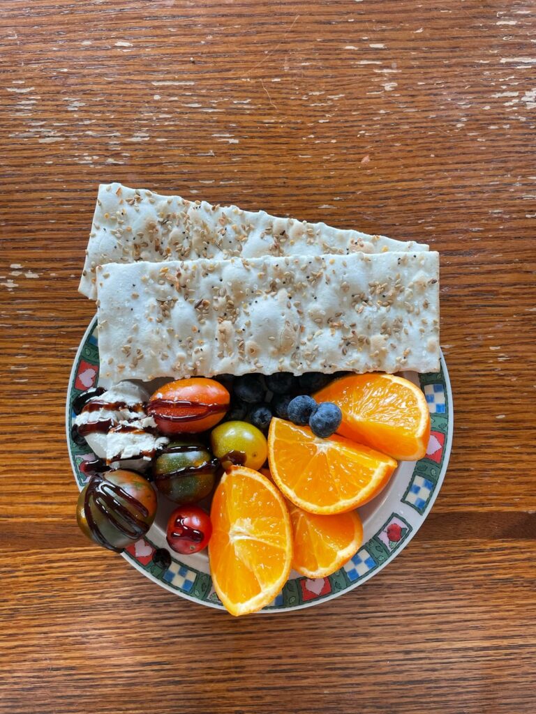 recent lunch plates as someone who *tries* to practice a rainbow diet ⭐️