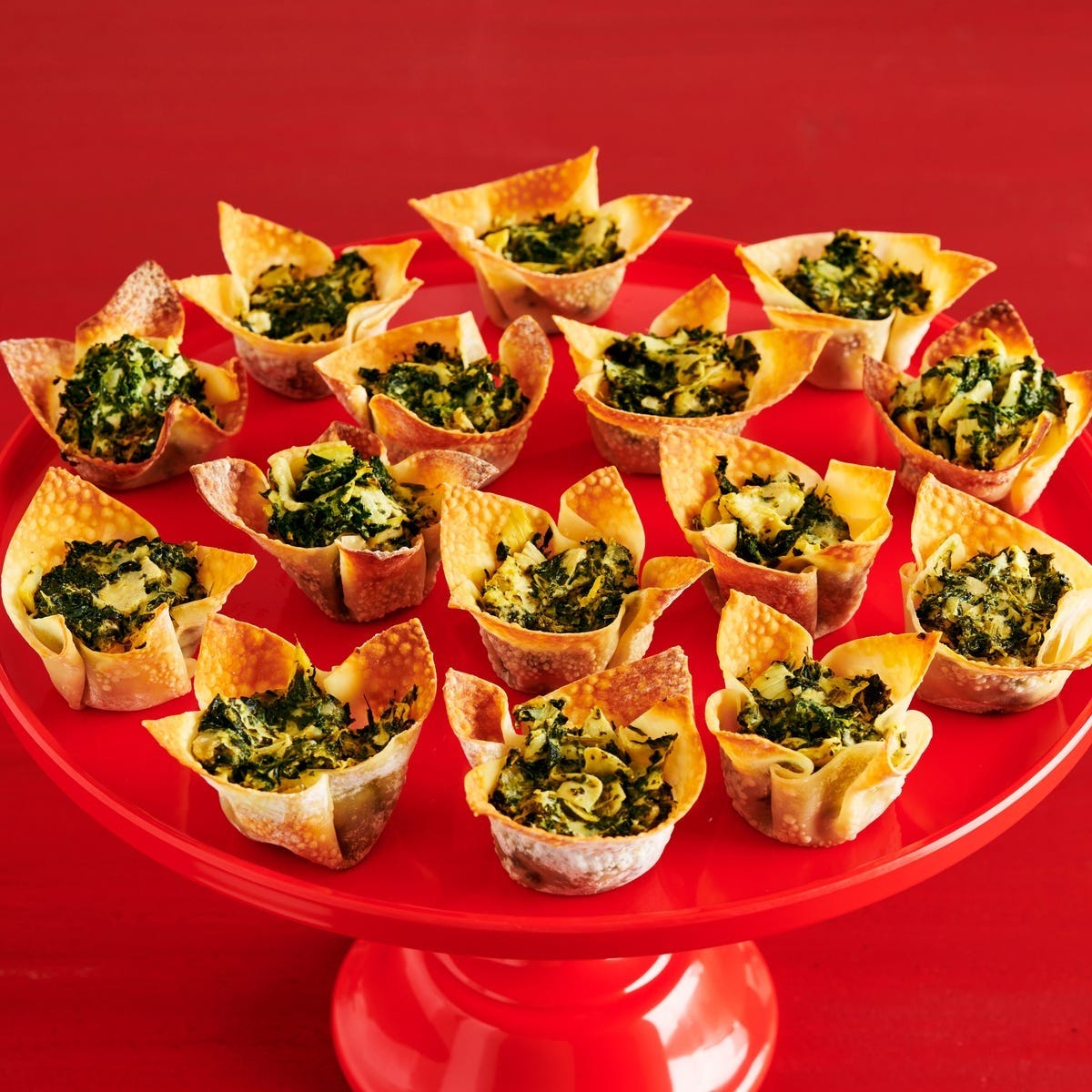 spinach artichoke dip cups for non traditional christmas dinner