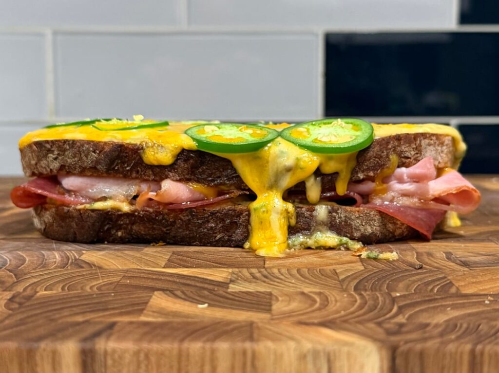 it’s 2:21am and i’m very high.