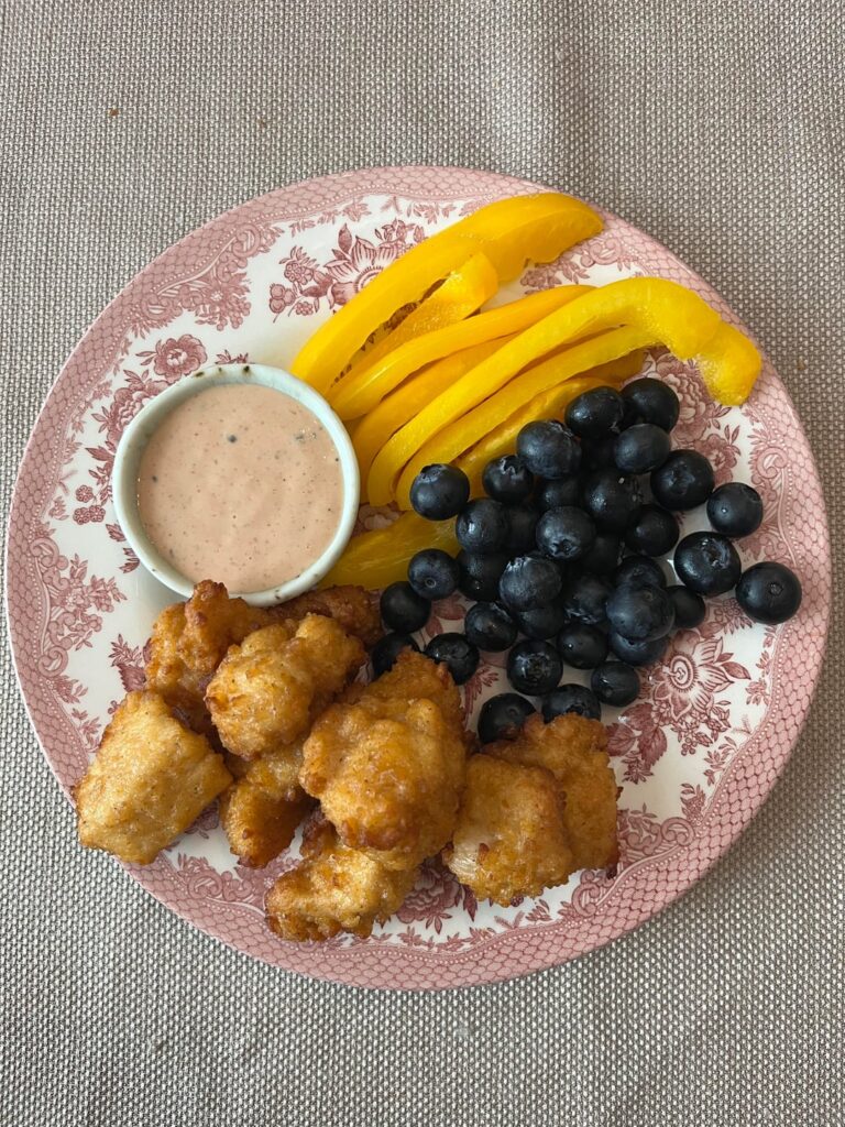 we have cane’s at home (530 cal vs 1566 cal)