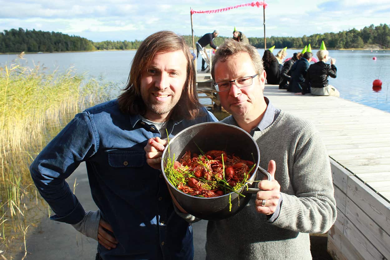 Hugh Fearnley-Whittingstall (right)