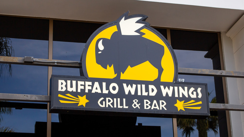 a Buffalo Wild Wings standalone location