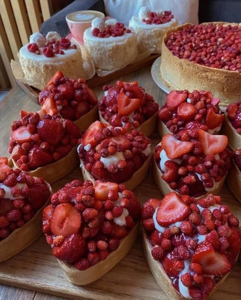 Homemade Wild Strawberry Tarts 💞