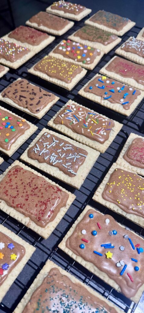 Made more frosted brown sugar cinnamon Pop-Tarts-ish pastries with all my sprinkles✨