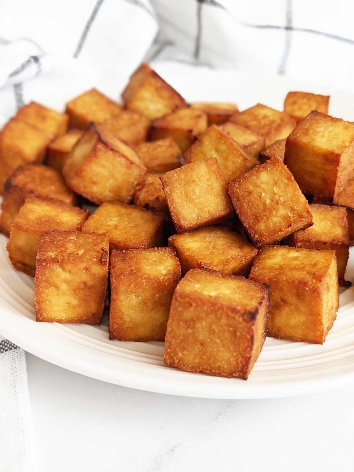 Crispy Air Fryer Tofu