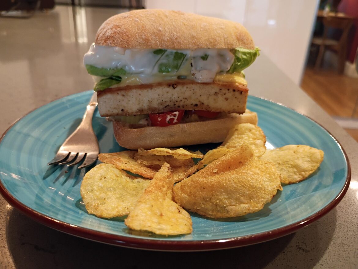 Tofu "egg" sandwich 🥪