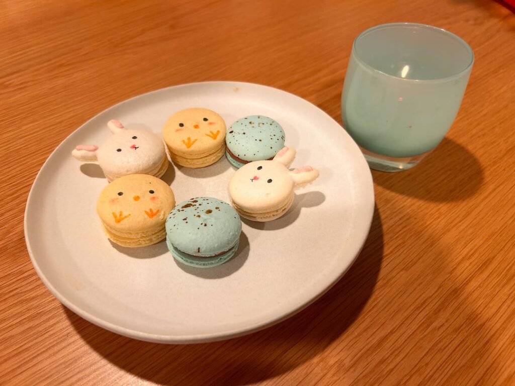 My Easter macarons