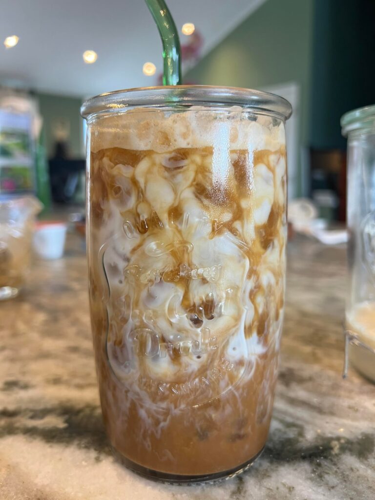 Caramel iced latte ✨
