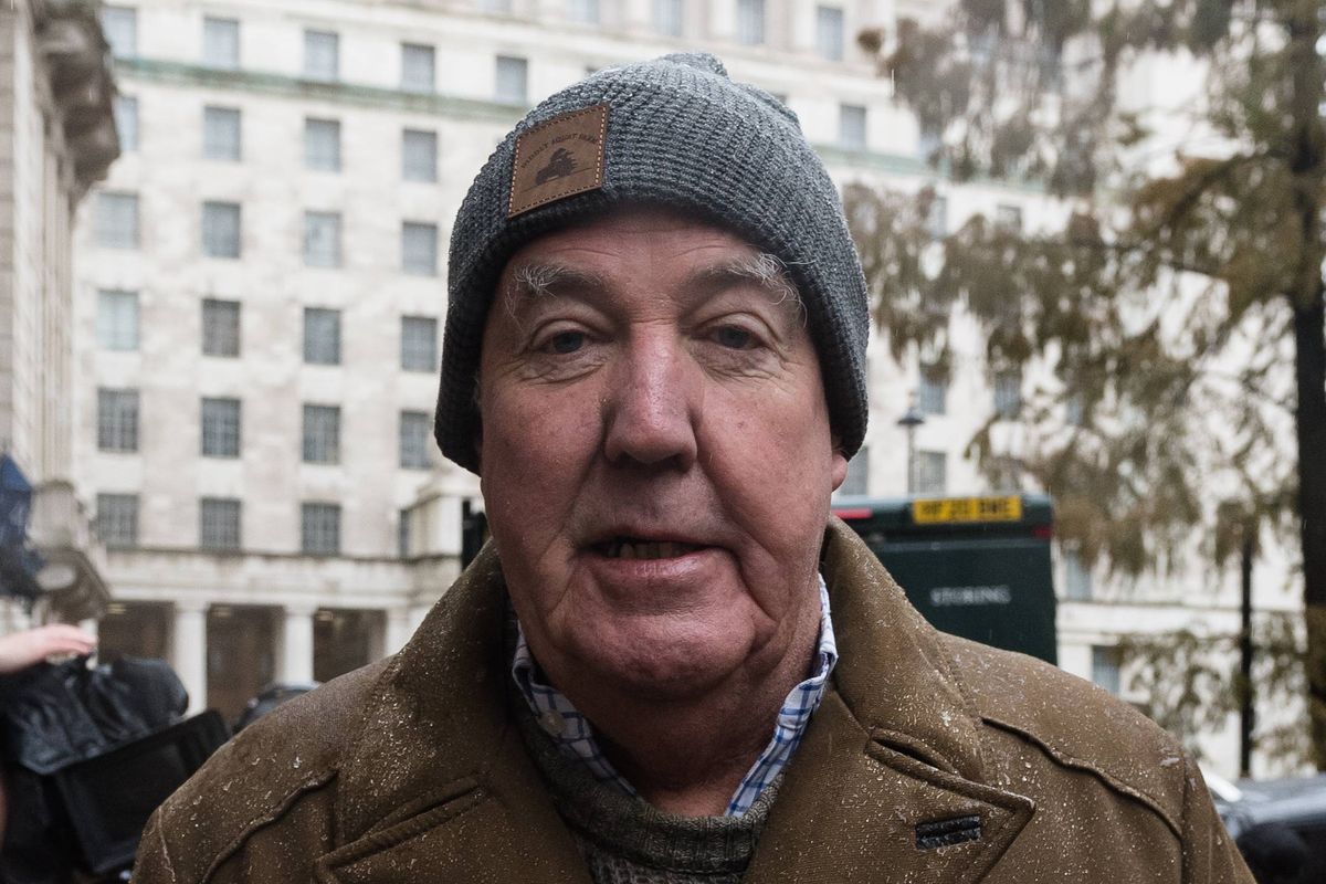 LONDON, UNITED KINGDOM - NOVEMBER 19, 2024: Television presenter Jeremy Clarkson joins thousands of farmers outside Downing Street protesting against changes to agricultural inheritance tax rules on farms valued above £1 million announced in the first Labour post-election Budget in London, United Kingdom on November 19, 2024. Farmers have expressed concerns that the policy change poses a threat to family-run farms, while the Government maintains that 73% of farms will not be affected by the measure. (Photo credit should read Wiktor Szymanowicz/Future Publishing via Getty Images)